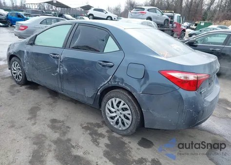 2017 Toyota Corolla Le z USA, uszkodzony, nr VIN 2T1BURHE0HC819061